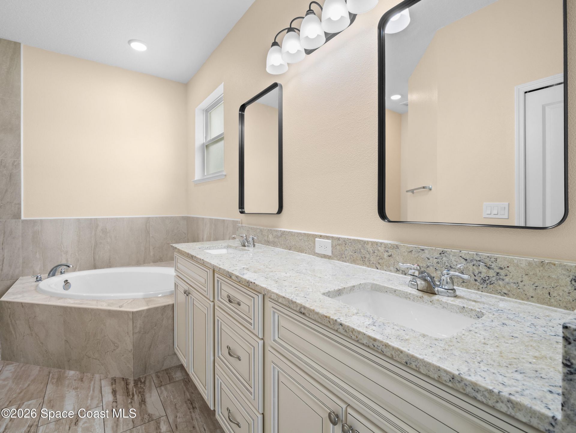 624 Osmosis Drive Sw, Palm Bay, FL 32908 Photo