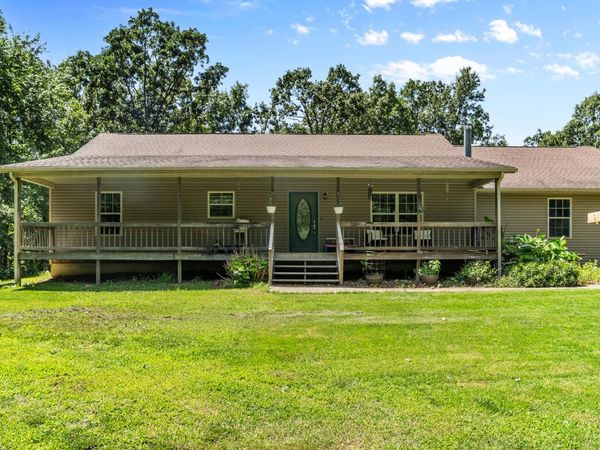 13512 Lawrence 2037 , Miller, MO 65707