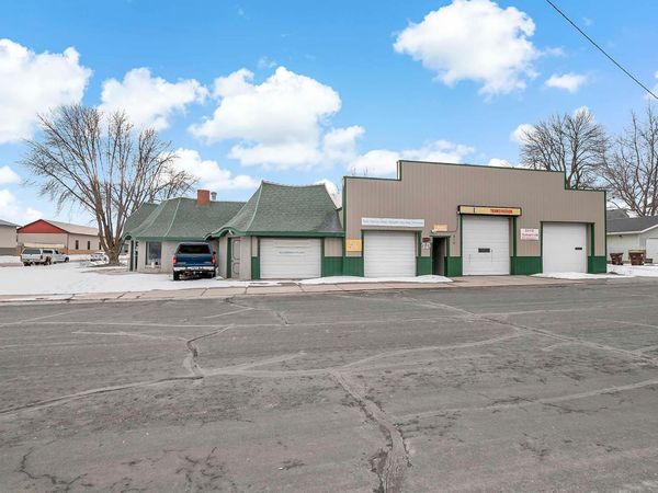 210 Railroad Street W, Norwood Young America, MN 55368