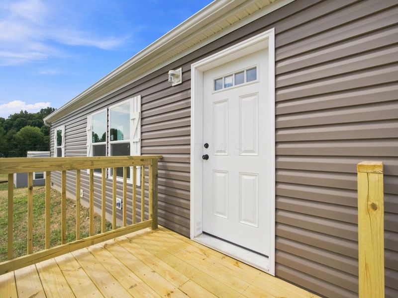 18430 Laurel Street , Laurelville, OH 43135 Photo 2