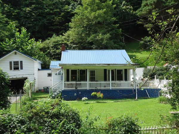 3761 Stewart Street, WELCH, WV 24801