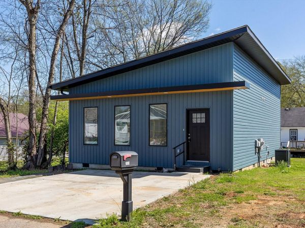 2628 N Beech Street , Chattanooga, TN 37406