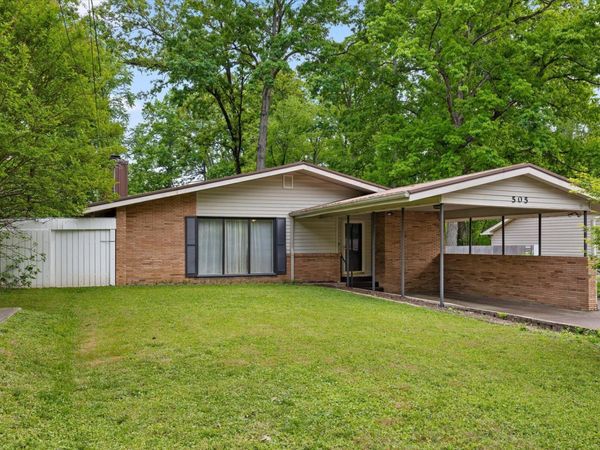 505 Thomas Drive , Rossville, GA 30741