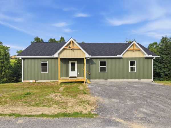 674 Dyer Ridge Rd , Baxter, TN 38544