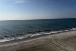 1207 S Ocean Blvd. photo 4