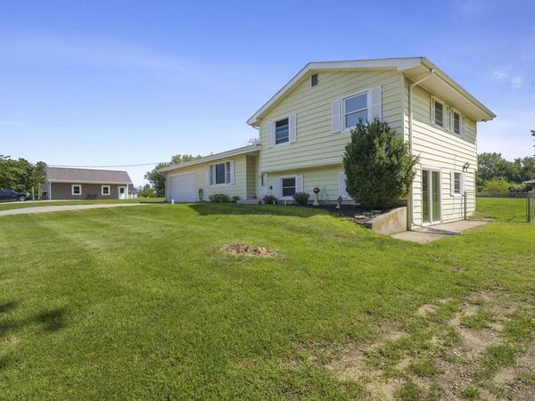 57092 County Road 35, Middlebury, IN 46540