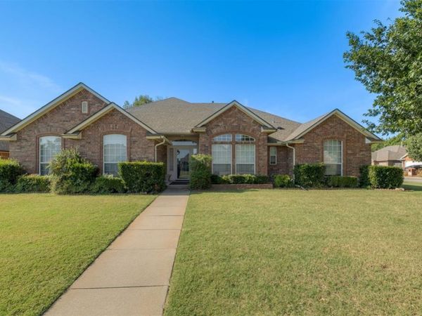 320 Nathan Drive, Norman, OK 73069