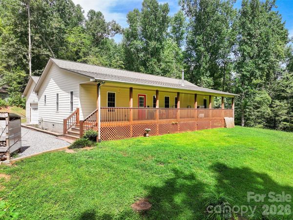 247 Poker Branch Road , Sylva, NC 28779