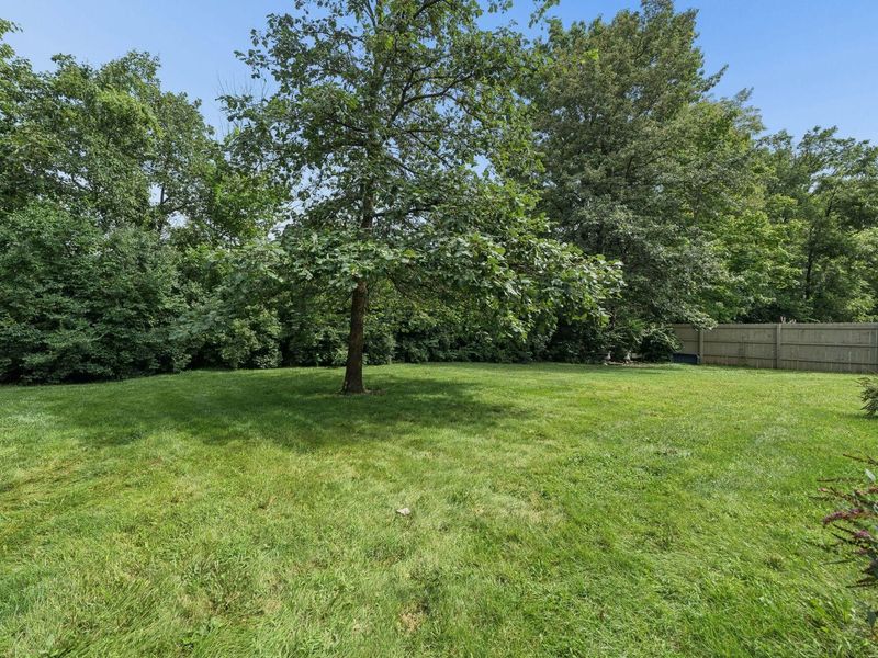 6240 Wrothston Drive, Columbus, OH 43228 Photo 33