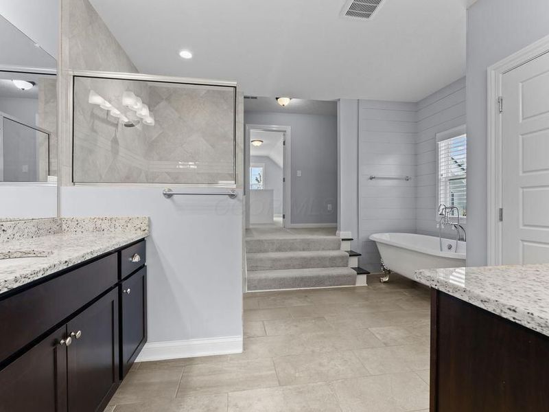 2449 Bryn Mawr Drive , Lewis Center, OH 43035 Photo 45