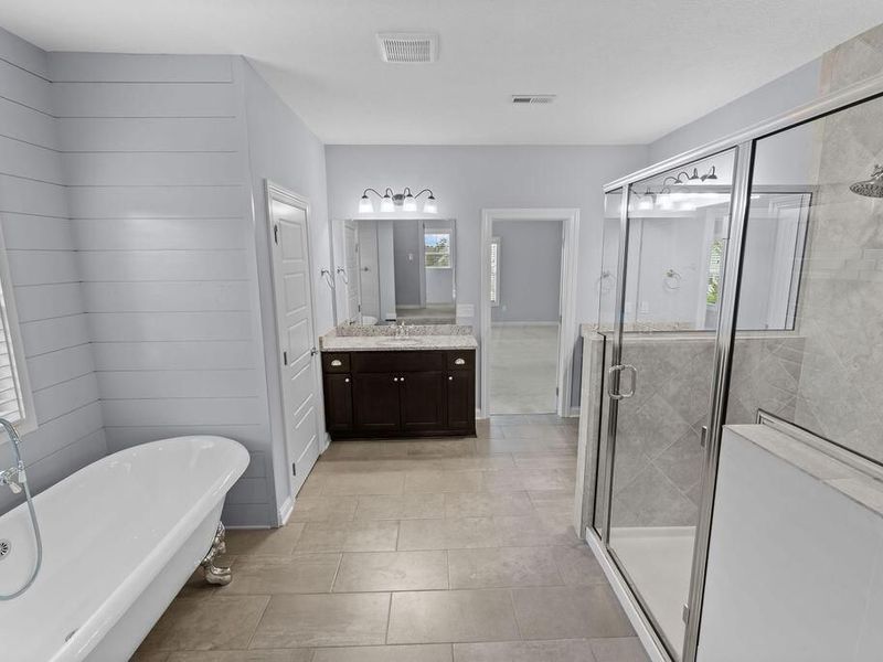 2449 Bryn Mawr Drive , Lewis Center, OH 43035 Photo 48