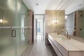 18975 Collins Ave, Unit 5404, Sunny Isles Beach, FL 33160 Photo