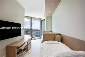 18975 Collins Ave, Unit 5404, Sunny Isles Beach, FL 33160 Photo