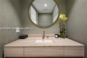 18975 Collins Ave, Unit 5404, Sunny Isles Beach, FL 33160 Photo