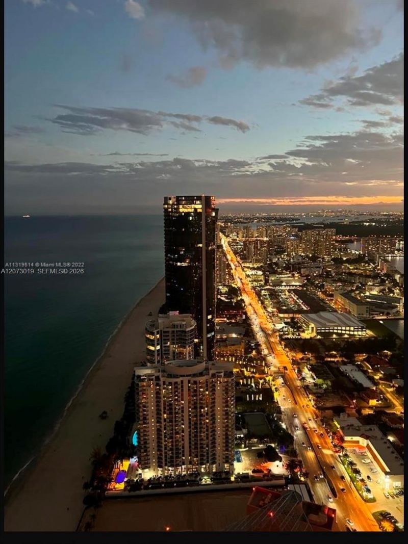 18975 Collins Ave, Unit 5404, Sunny Isles Beach, FL 33160 Photo