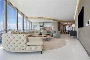 18975 Collins Ave, Unit 5404, Sunny Isles Beach, FL 33160 Photo