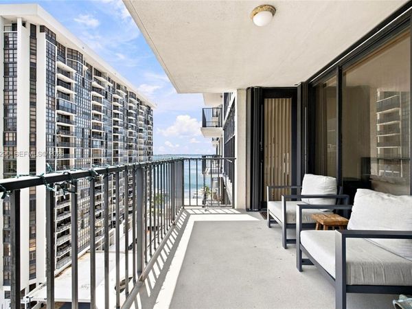 1901 Brickell Ave , Unit B1411, Miami, FL 33129