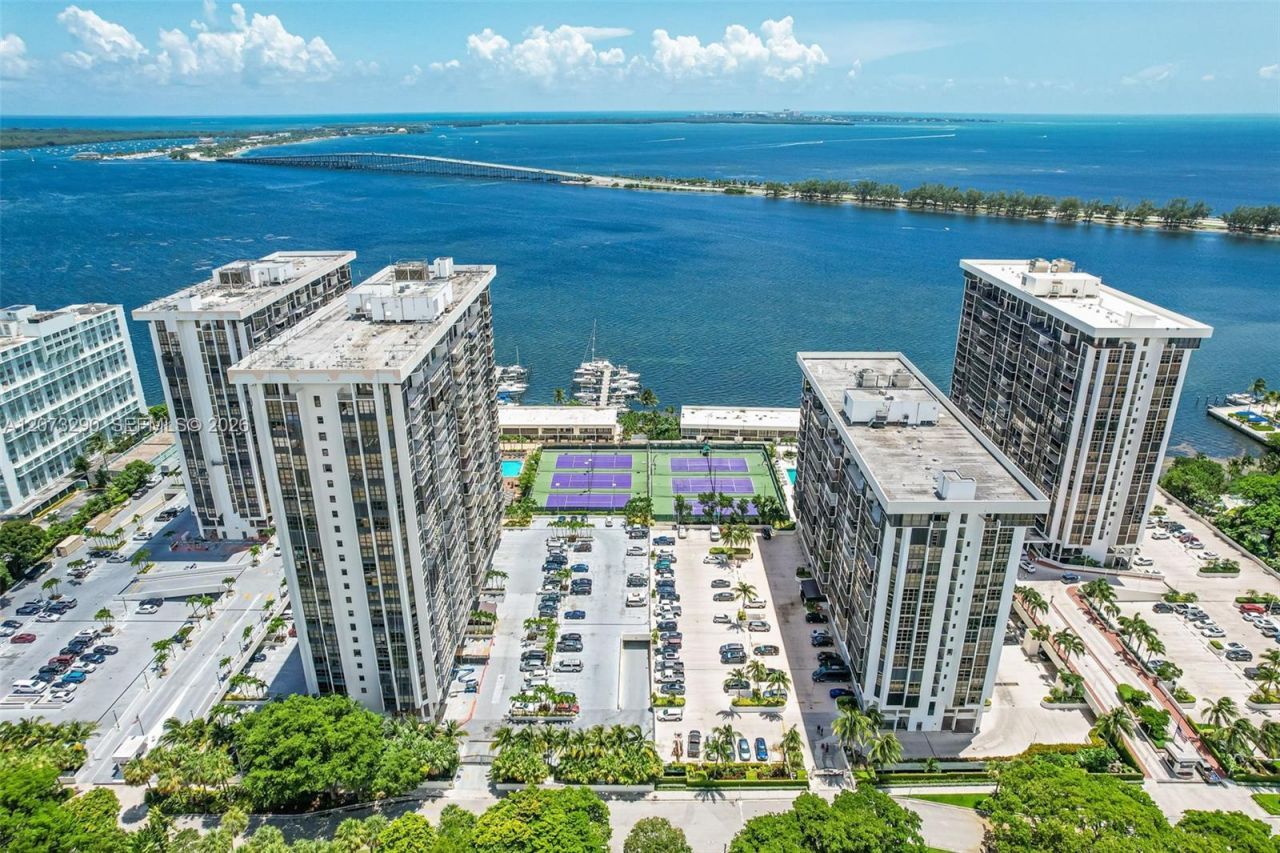 1901 Brickell Ave, Unit B1411, Miami, FL 33129 Photo