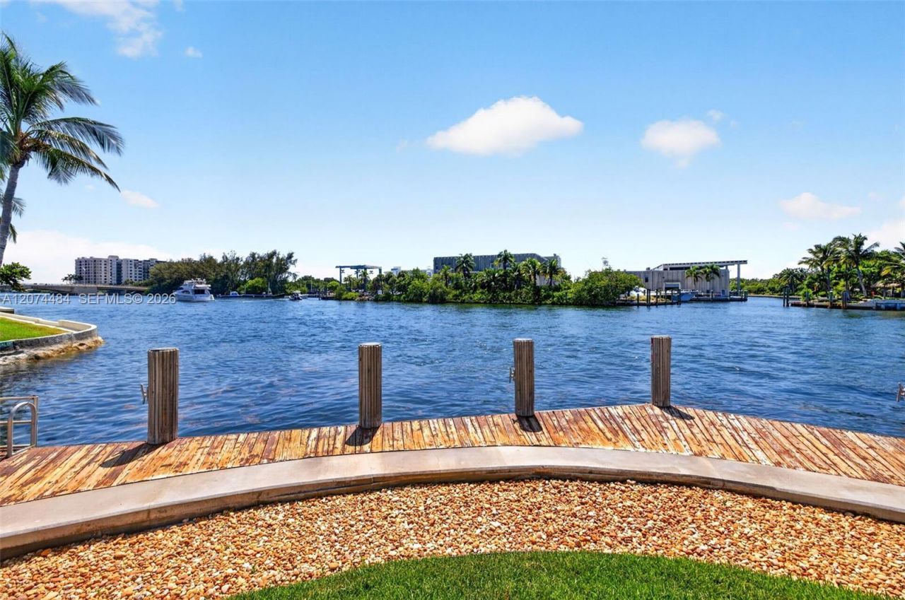 1705 N Riverside Dr, Unit 2, Pompano Beach, FL 33062 Photo