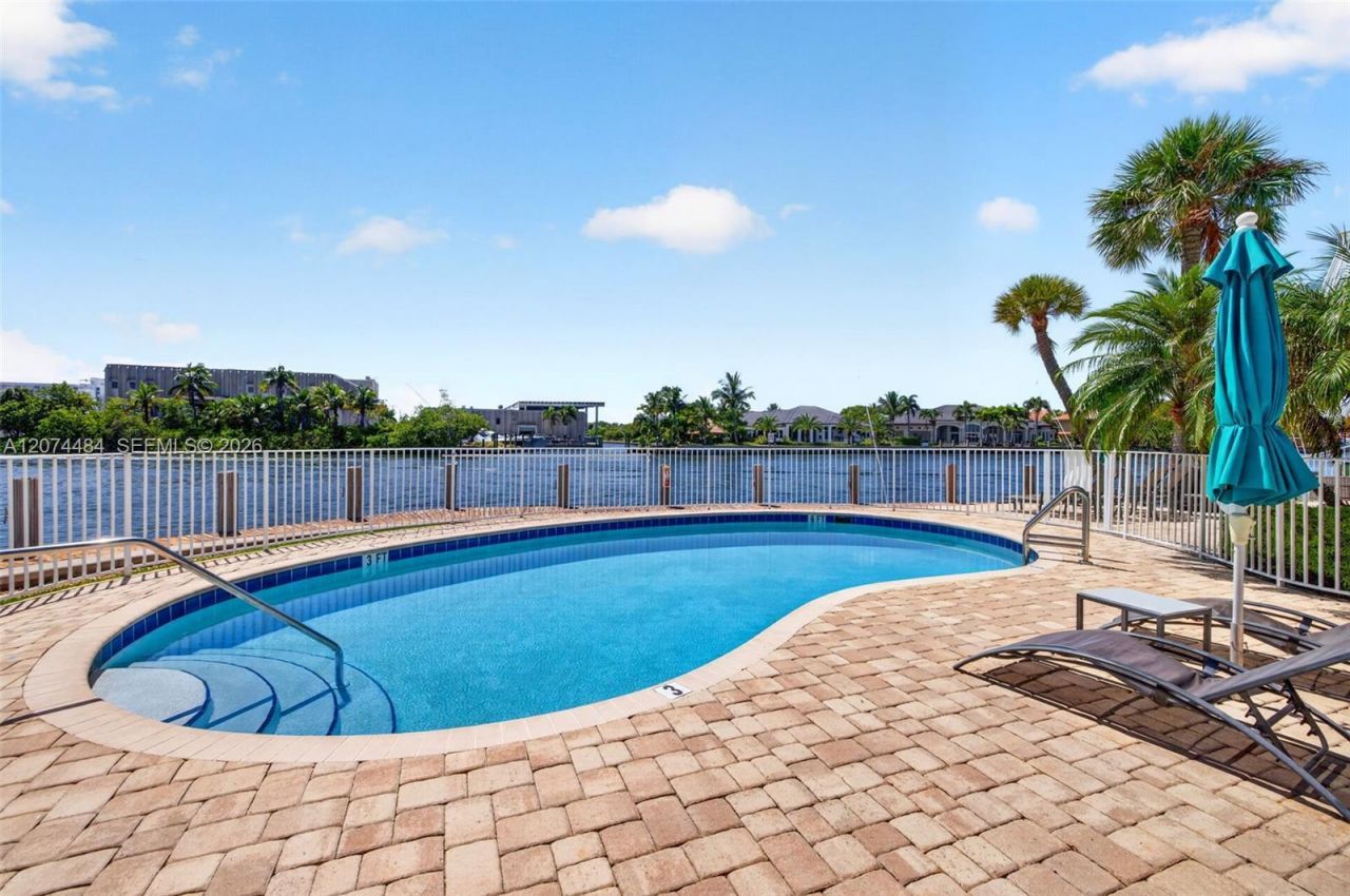 1705 N Riverside Dr, Unit 2, Pompano Beach, FL 33062 Photo