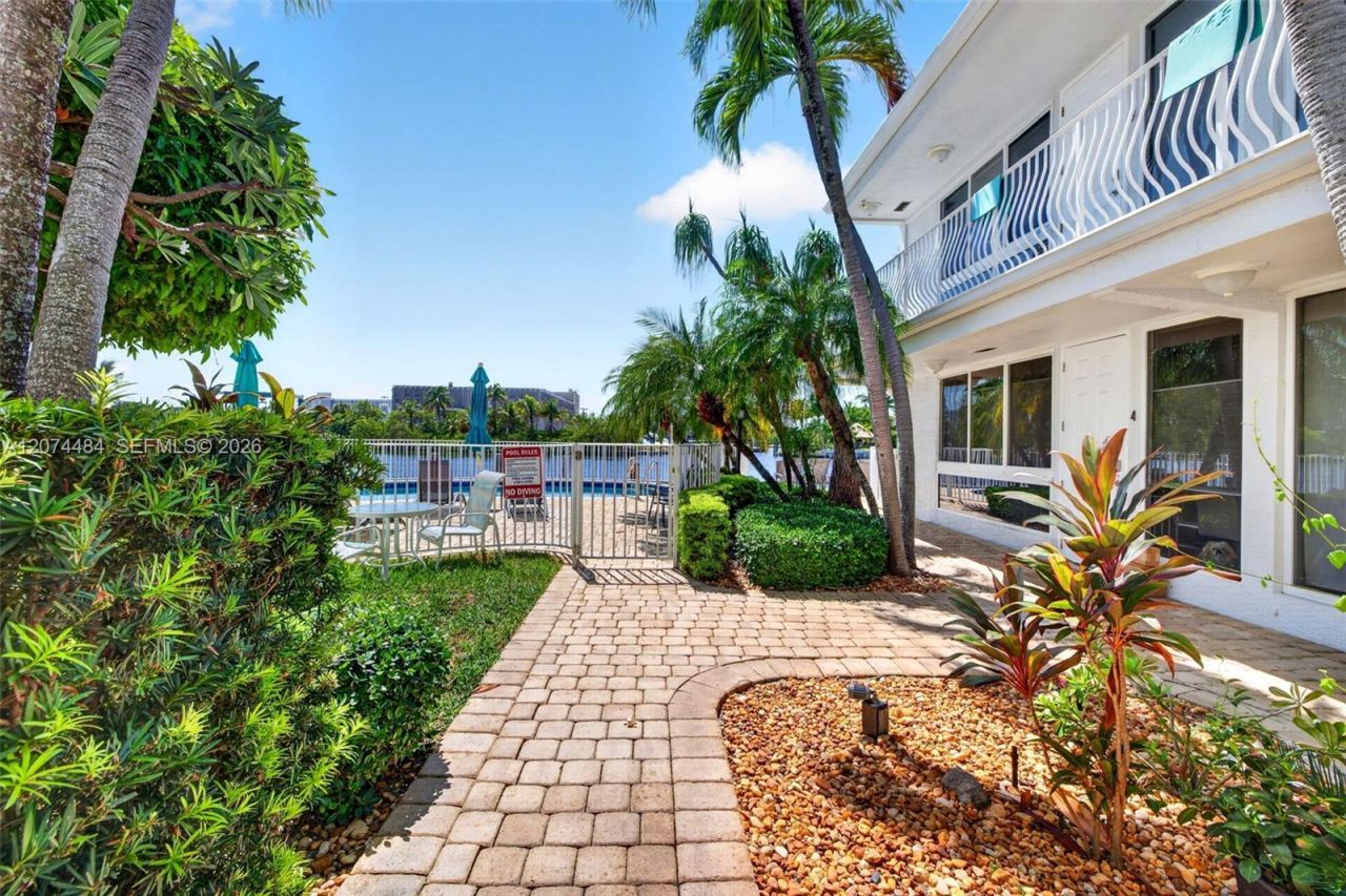 1705 N Riverside Dr, Unit 2, Pompano Beach, FL 33062 Photo