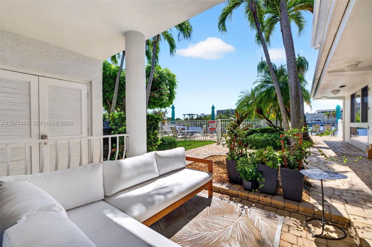 1705 N Riverside Dr, Unit 2, Pompano Beach, FL 33062 Photo