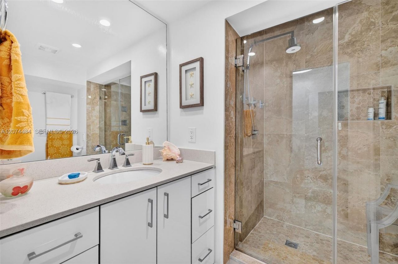 1705 N Riverside Dr, Unit 2, Pompano Beach, FL 33062 Photo