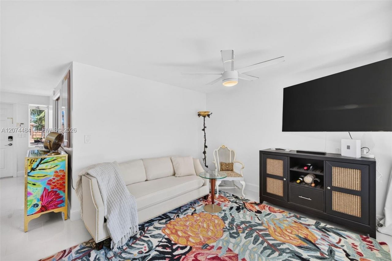 1705 N Riverside Dr, Unit 2, Pompano Beach, FL 33062 Photo