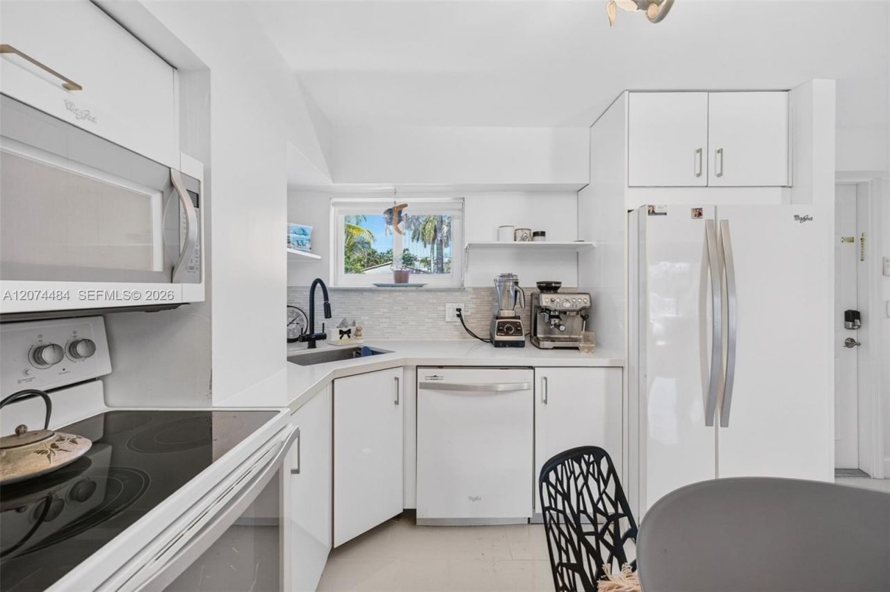 1705 N Riverside Dr, Unit 2, Pompano Beach, FL 33062 Photo