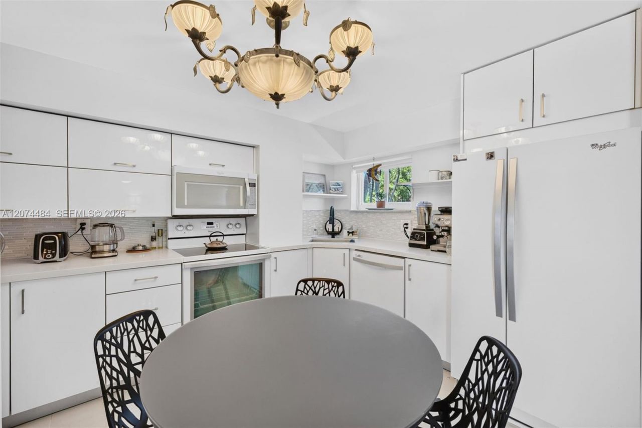 1705 N Riverside Dr, Unit 2, Pompano Beach, FL 33062 Photo