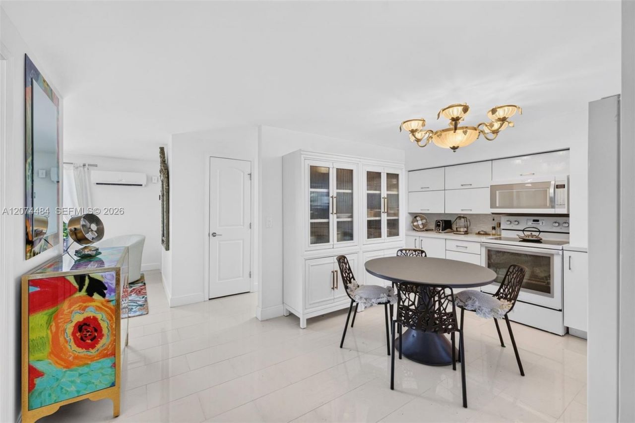 1705 N Riverside Dr, Unit 2, Pompano Beach, FL 33062 Photo