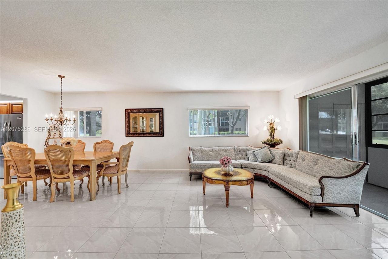 800 SW 137th Ave , Unit 101G, Pembroke Pines, FL 33027 Photo