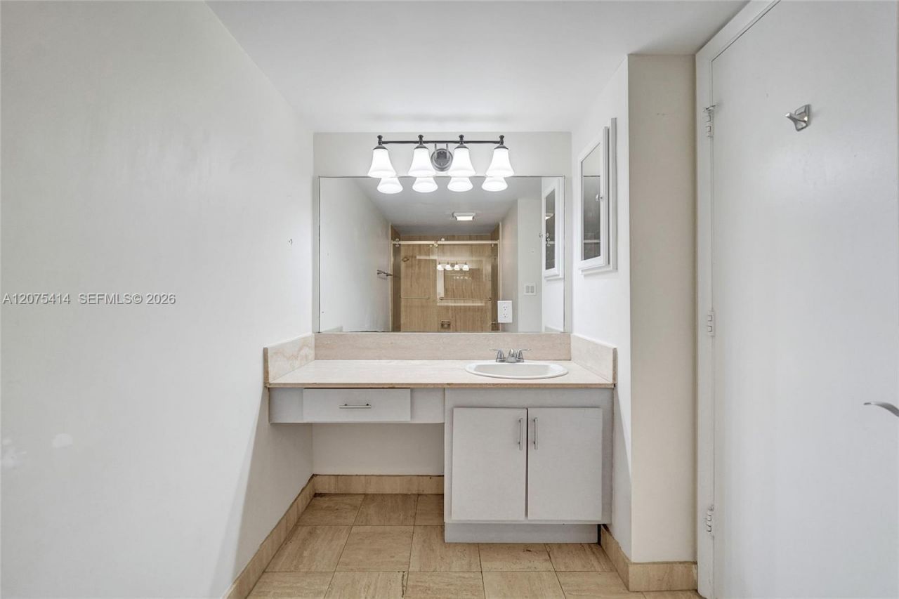 1201 S Ocean Dr , Unit 2109N, Hollywood, FL 33019 Photo