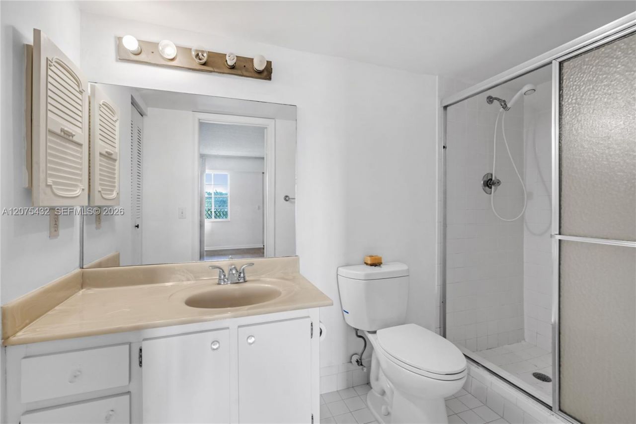 300 SW 134th Way , Unit 413E, Pembroke Pines, FL 33027 Photo