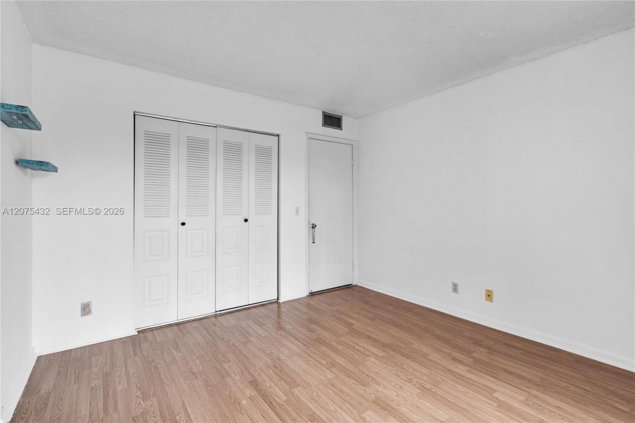 300 SW 134th Way , Unit 413E, Pembroke Pines, FL 33027 Photo