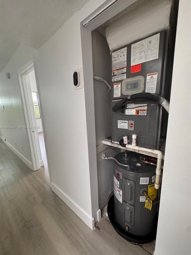 14501 N Kendall Dr, Unit 412H, Miami, FL 33186 Photo