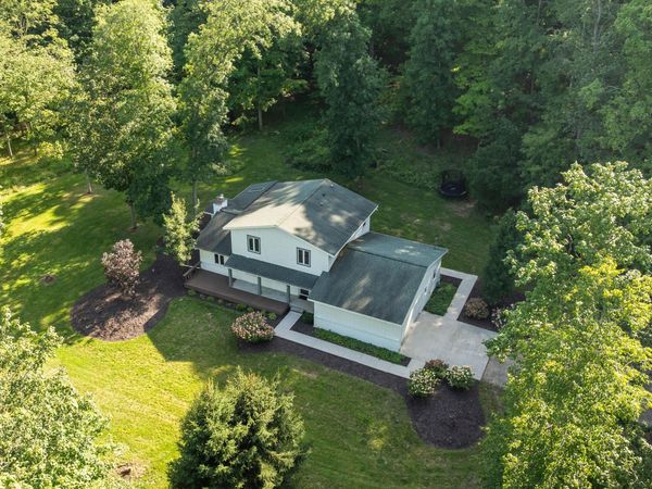 2198 Trillium Lane NW, Grand Rapids, MI 49534