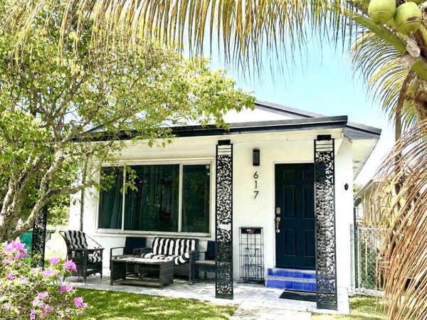 617 N D Street, Lake Worth Beach, FL 33460