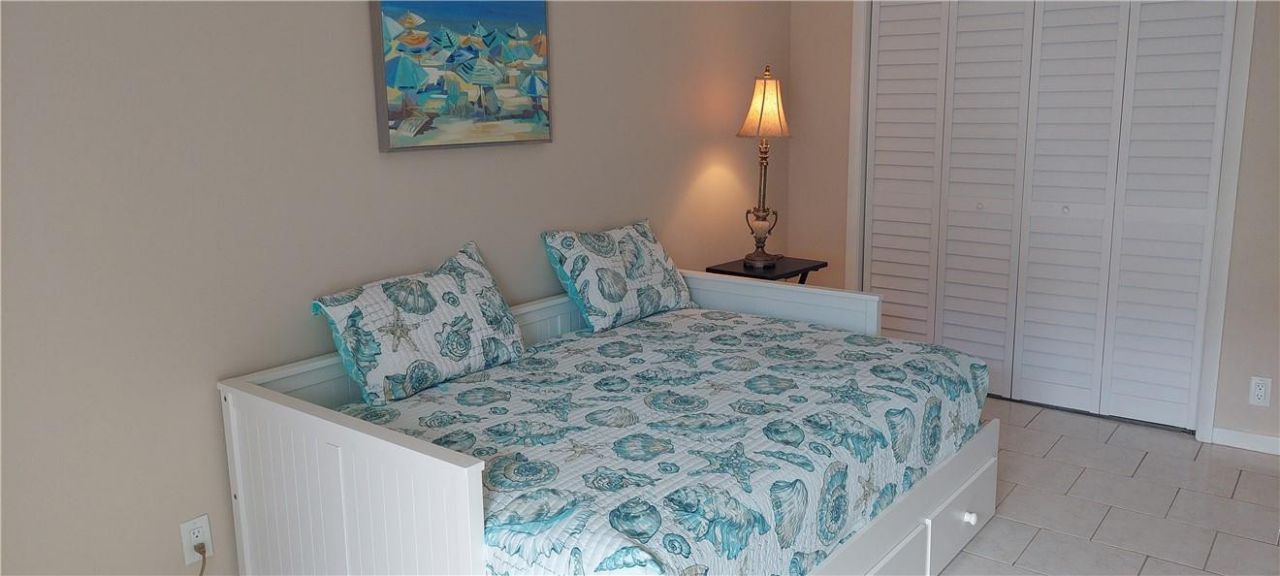 232 Hibiscus Avenue, Unit 114, Lauderdale by the Sea, FL 33308 Photo