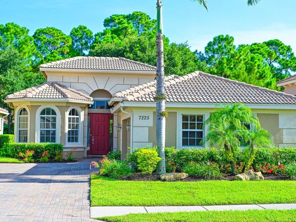 7225 Maidstone Drive, Port St. Lucie, FL 34986
