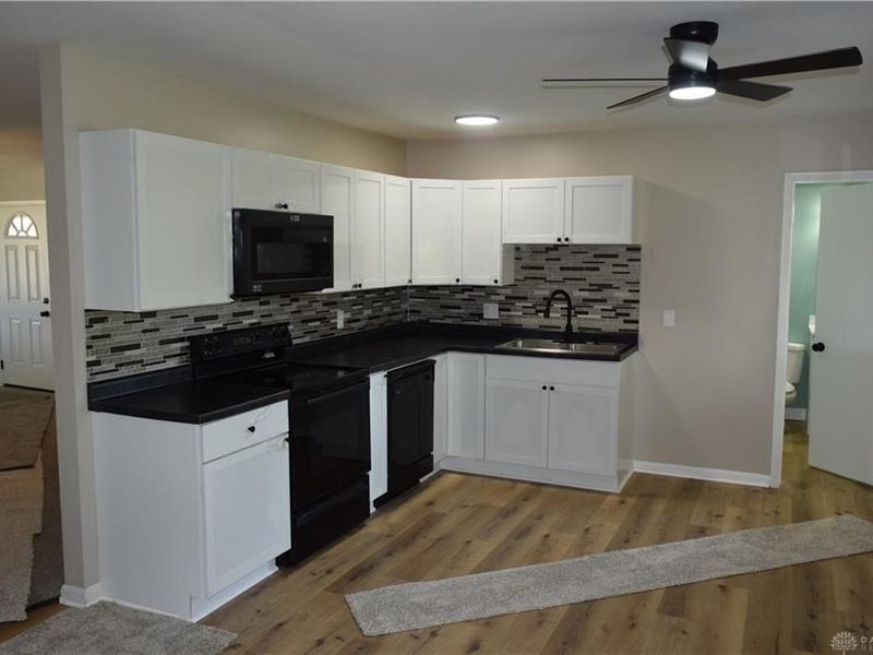 5718 Woodmore Drive, Dayton, OH 45414 Photo 7