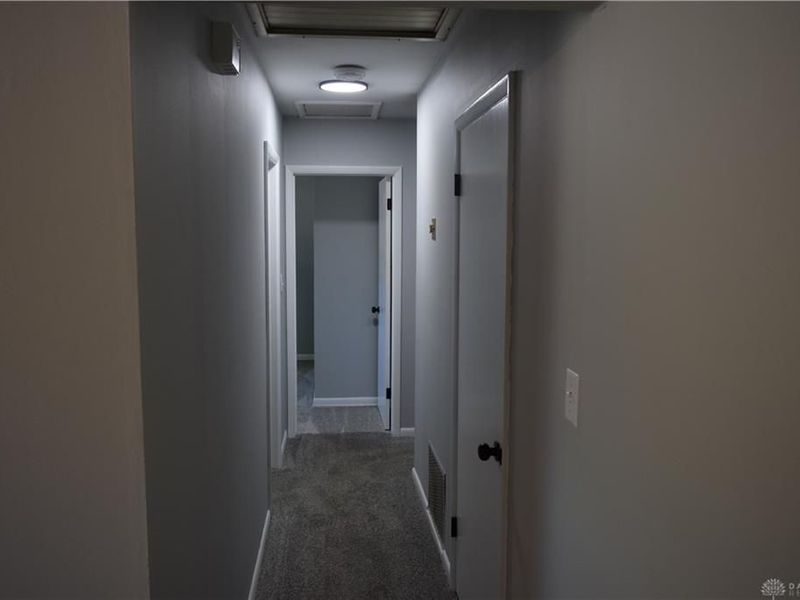 5718 Woodmore Drive, Dayton, OH 45414 Photo 9