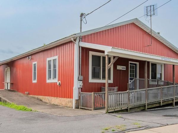 2117 WEBB STREET, WILLIAMSPORT, PA 17701