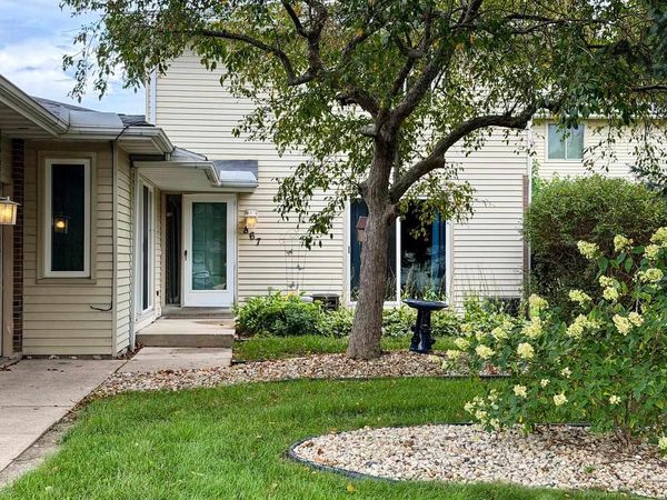 867 Henry Street, Waunakee, WI 53597
