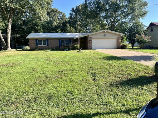 14 Bluebird Cove , Jackson, TN 38305