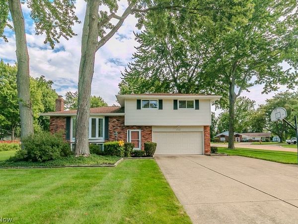 7735 Ohio Street , Mentor, OH 44060