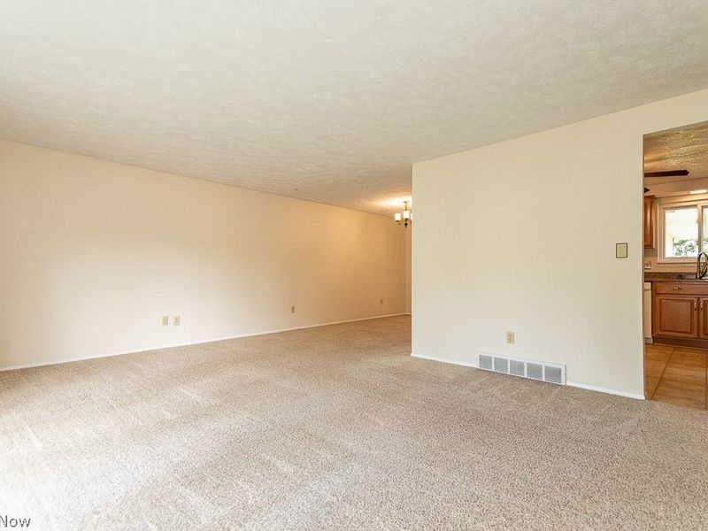7735 Ohio Street, Mentor, OH 44060 Photo 3