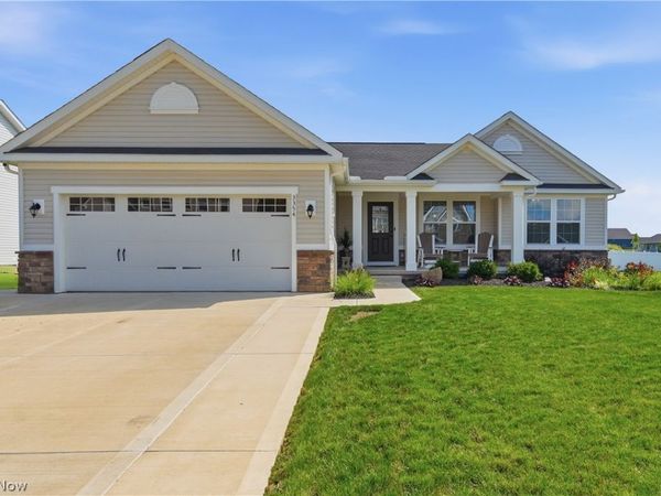 3354 Stoneleigh Road NE, Canton, OH 44721