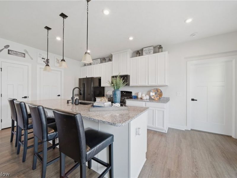 3354 Stoneleigh Road NE, Canton, OH 44721 Photo 12