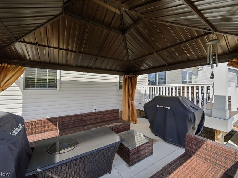 3354 Stoneleigh Road NE, Canton, OH 44721 Photo 36